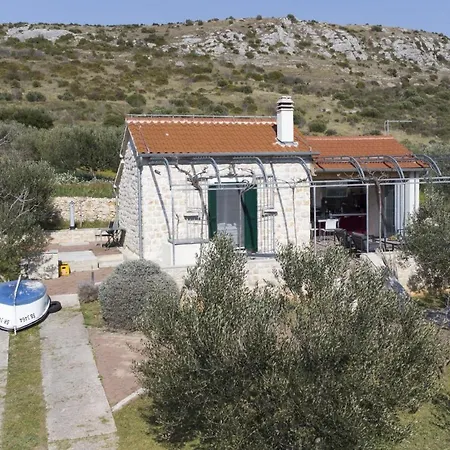 Semesterbostad Olive *