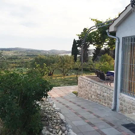 Olive Ferienhaus